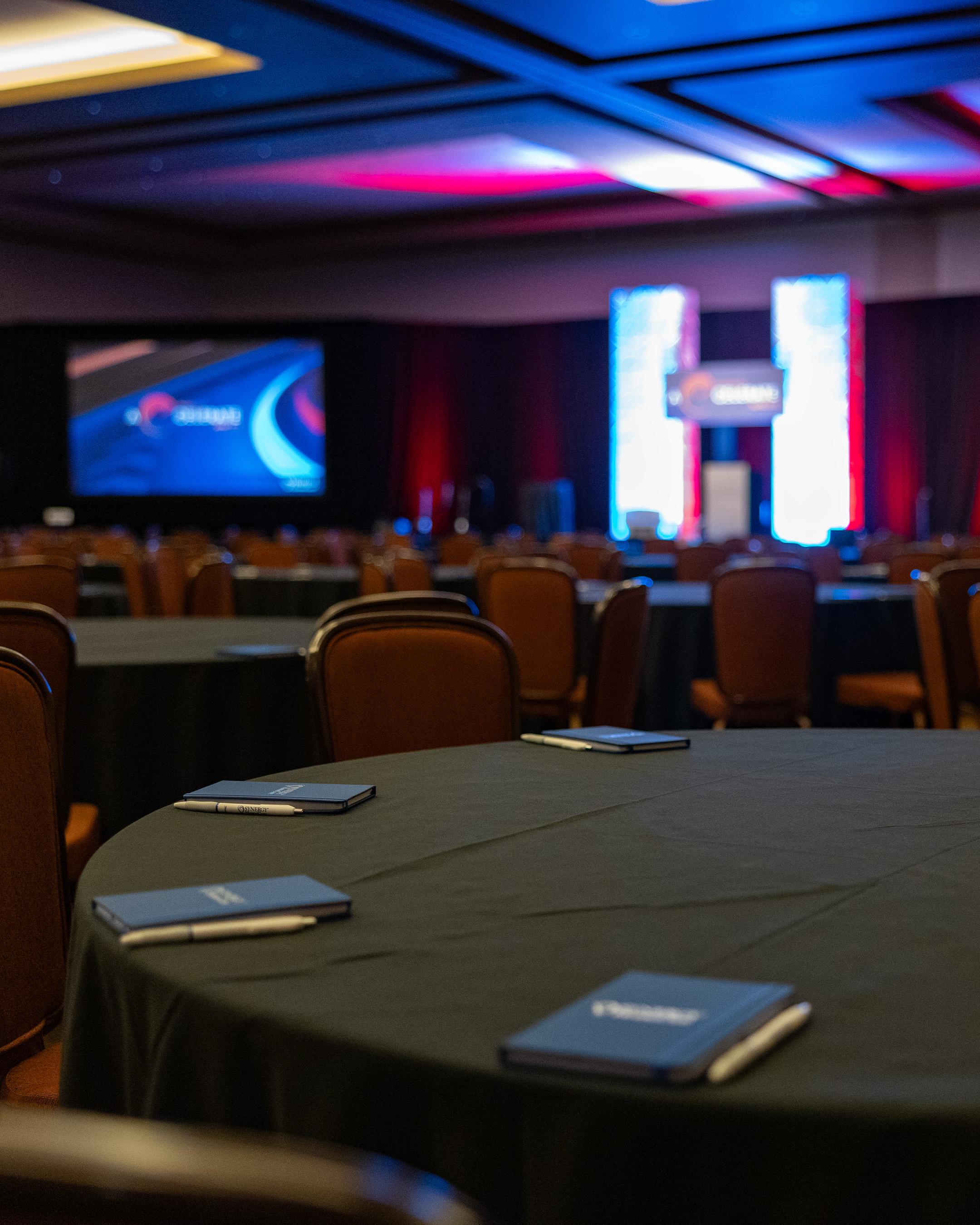 00 2160X2700 Ballroom